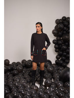 House of Zeniaa - The Black Raya Dress