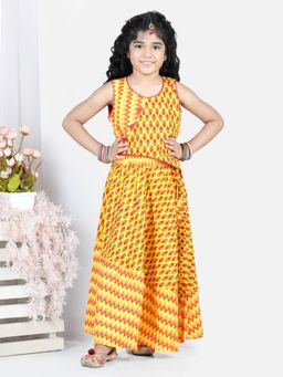 Kinder Kids - Yellow Floral and Lehriya Printed Skirt and Top (Set of 2)