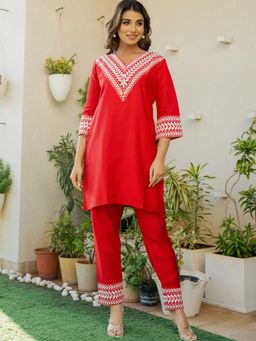 Pretty Pallu - Roohi Red Embroidered Co-Ord (Set of 2)