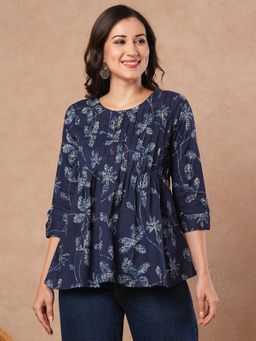 Kami Kubi - Blue Floral Printed Round Neck Comfortable Top