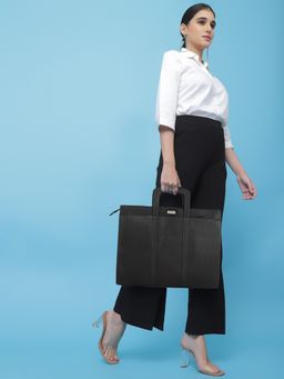 VENEER - Black Unisex Casual Laptop Compartment Fit-15.5 inch Laptop Bag (Medium)