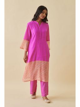 Prakriti Jaipur - Pink Bandhani Color Block Kurta