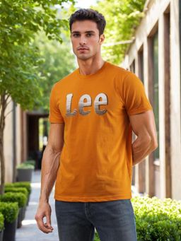 Lee - Men Printed Orange T-Shirt (Regular)