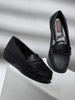 VALIOSAA - Black Casual Slip On Loafers