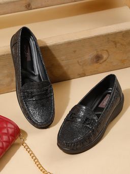 VALIOSAA - Black Casual Slip On Loafers