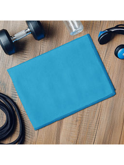 Story@Home - 300 GSM Microfiber Gym Towel 42 cm X 55 cm, Blue, Solid
