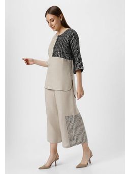 Kaveri - Forest Land Off White Top