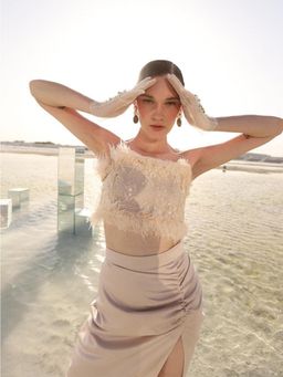 Label Iris - Cream Feather Crop Top