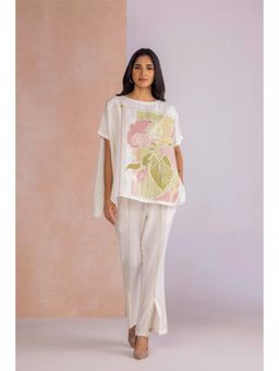 Kaveri - Vivid Dreams Square Off White Top