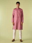 Pink color option, Currently selected