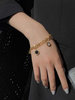 ZAISHA - Black and White Shell Roman Bracelet 18K Gold Plated Stainless Steel