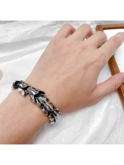 Salty Alpha - Men Hunter Silver Bracelet