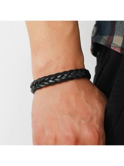 Salty Alpha - Men Nuanced Black Bracelet