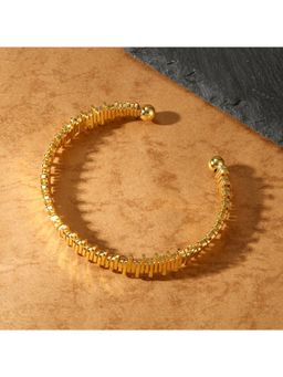 Salty Alpha - Men Spikey Golden Cuff
