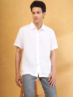 Fabindia - White Solid Straight Fit Shirt