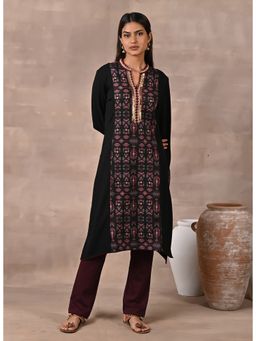 Lakshita - Black Solid Kurta With Tribal Embroidery And Curved Hem