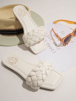 Shoetopia - Girls White Braided Design Open Toe Flats