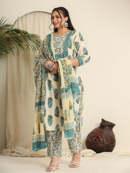 Yufta - Cream Floral Printed Plus Size Kurta with Pant and Dupatta (Set of 3)