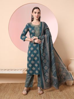 Yufta - Green Printed Embroidered Kurta with Pant and Dupatta (Set of 3)