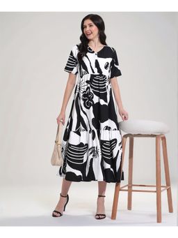 Twenty Dresses by Nykaa Fashion - Womens Black & White Abstract Printed Maxi Dress