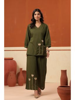 Jisora - Green Cotton Embroidered Top with Pant