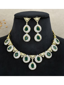 SHILLYN - Golden Era Spark Emerald Diamond Necklace Set