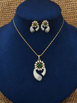 SHILLYN - Avenya Elegant Spark Emerald Jewellery Set