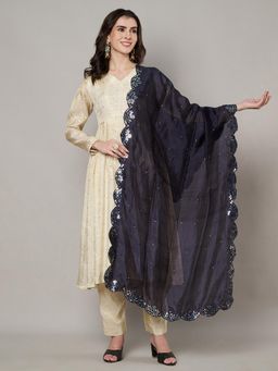 MUFFLY - Women Blue Silk Embroidered Dupatta