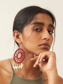 WHE - Handcrotcheted Round Maroon Shell Earring