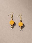 Mustard color option, Currently selected