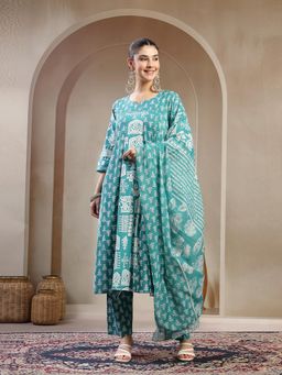 Stylum - Women's Sea Green Printed Cotton Flared Kurta Pant Dupatta Set
