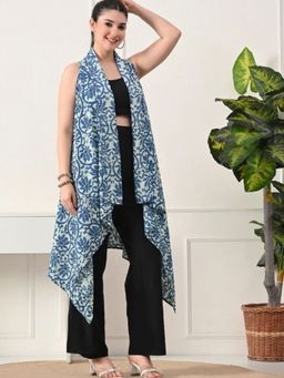 DECKEDUP - White Women Stylish Shrug