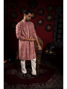 SHASAK - Men Pink Cotton Zari Regular Fit Kurta