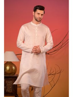 Rangkathaa - Men Off White Linen Plain Regular Fit Kurta