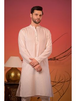 Rangkathaa - Men White Cotton Embroidered Regular Fit Kurta