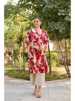 Rain & Rainbow - Women Maroon Floral Printed Kurta