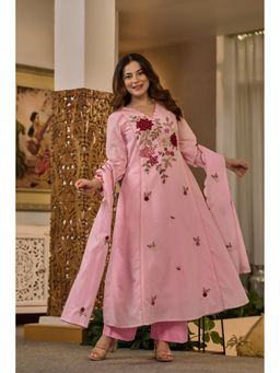 WOOMN - Pink Floral Embroidered Kurta With Pant And Dupatta