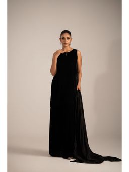 Khushboo & Pankaj - Black Noir Velvet Straight Kurta with Pant and Dupatta