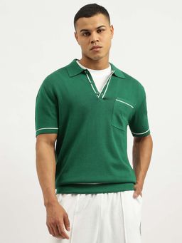 United Colors of Benetton - Men Solid Green Collar Neck Polo T-Shirt