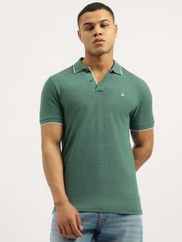United Colors of Benetton - Men Solid Green Collar Neck Polo T-shirt