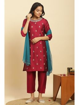 W - Red Kurta with Straight Pants & Dupatta (Set of 3)
