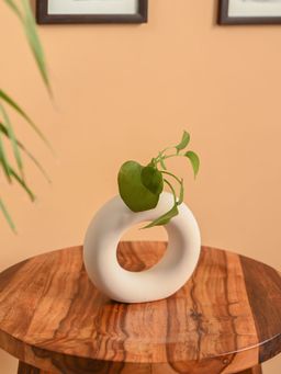 PUREZENTO - Donut Vase In Color Grey