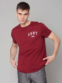 GANT - Men Maroon Regular Fit Solid Crew Neck T-shirt