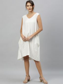 RAREISM - Scape Off White Dress