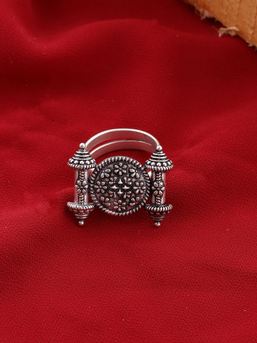 Voylla Nayantara Circle And Scrolls Statement Ring