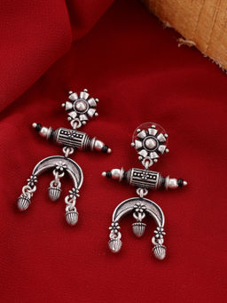 Voylla - Nayantara Floral Motifs Drop Earrings