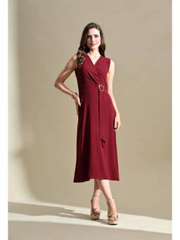 Ikonic Klaer - Burgundy Polyester A-Line V-Neck Sleeveless Solid Dress