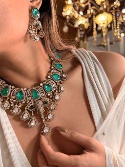 ILLUMINATE JEWELLERY - Elephant Headed Necklace with Earrings