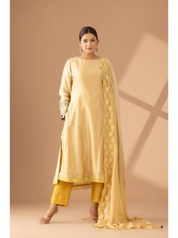 Finethreads by Hina & Nikhat - Suhani Shine Golden Silk Kurta Pant with Dupatta (Set of 2)