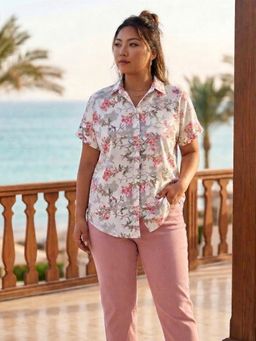 Qurvii - White Floral Collar Neck Shirt